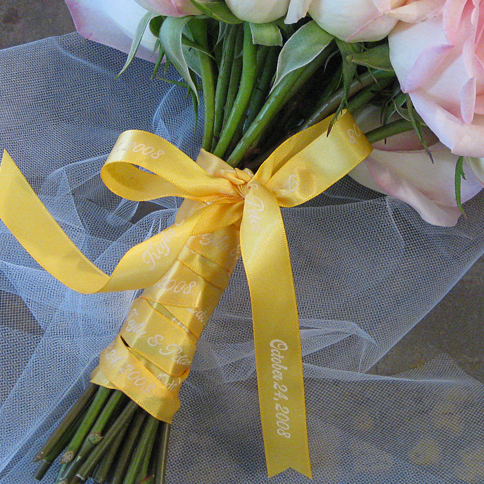Using Ribbons and Flowers for Gifts - Personalized Ribbons