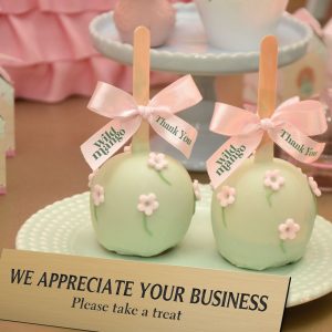 Use ribbons for product packaging at a fair